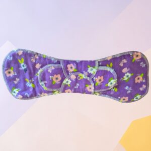 GladRags - Genanvendelig hygiejnebind Nat - Lilla med blomster - GladRags